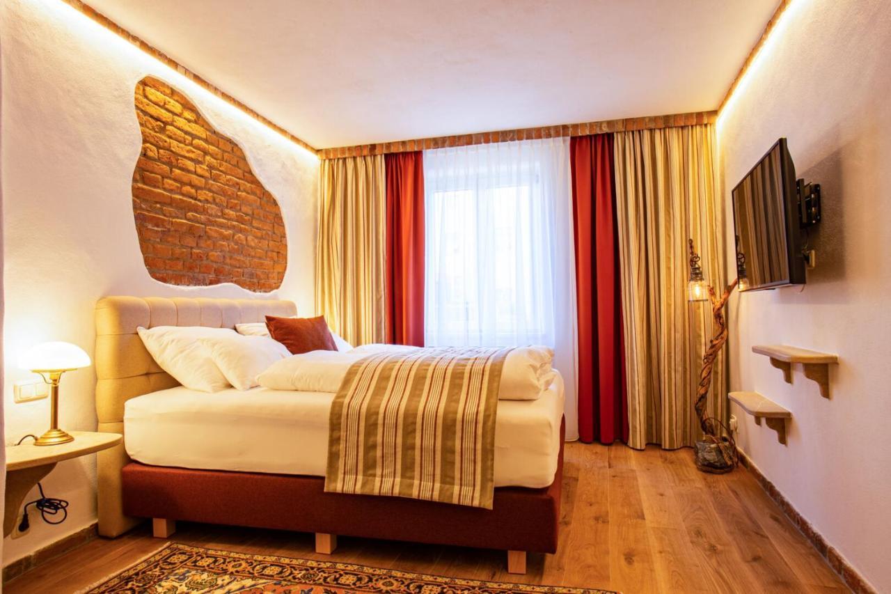 Gasthof Lend-Platzl Graz Bagian luar foto